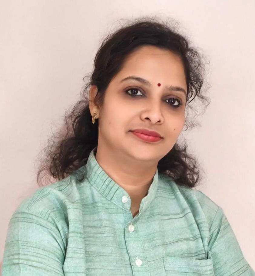 Dr. Shivi Saini - Physiotherapist & Psychologist